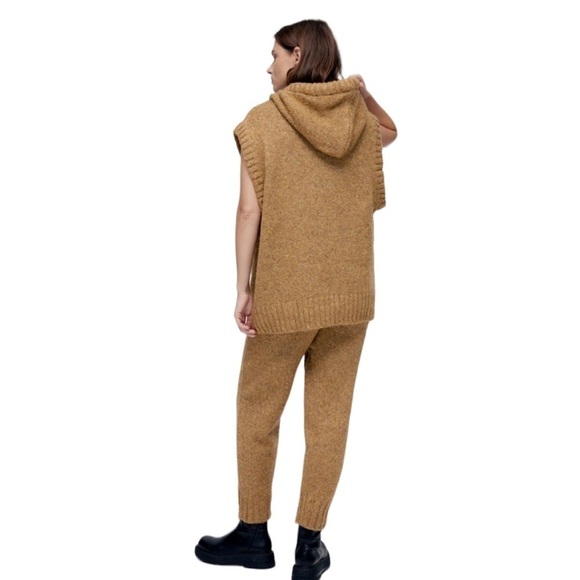 ZARA Oversized Sleeveless Hooded Chunky Knit Sweater Brown Tan M - Picture 9 of 10
